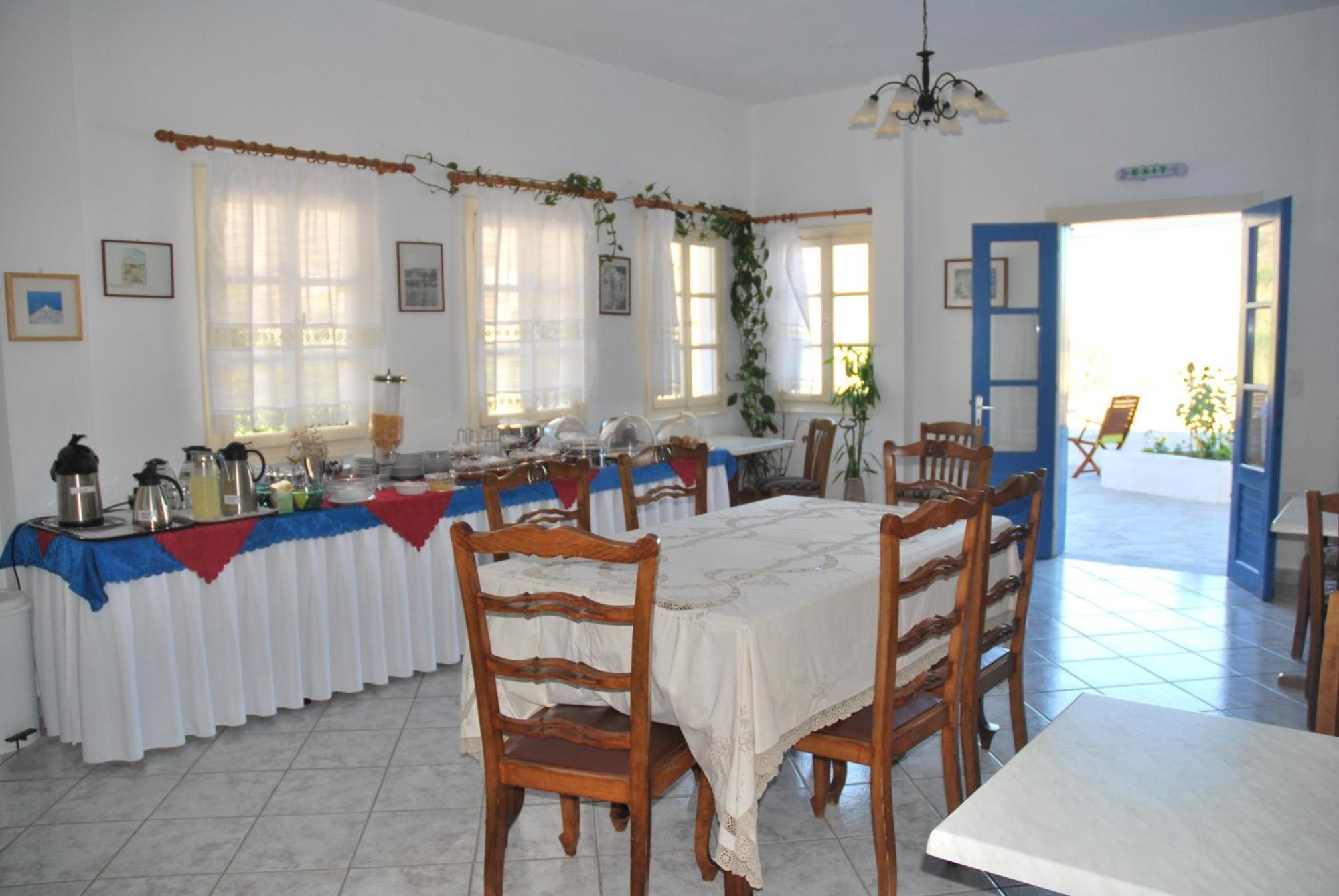 Afroditi Hotel Kamares  Exterior photo