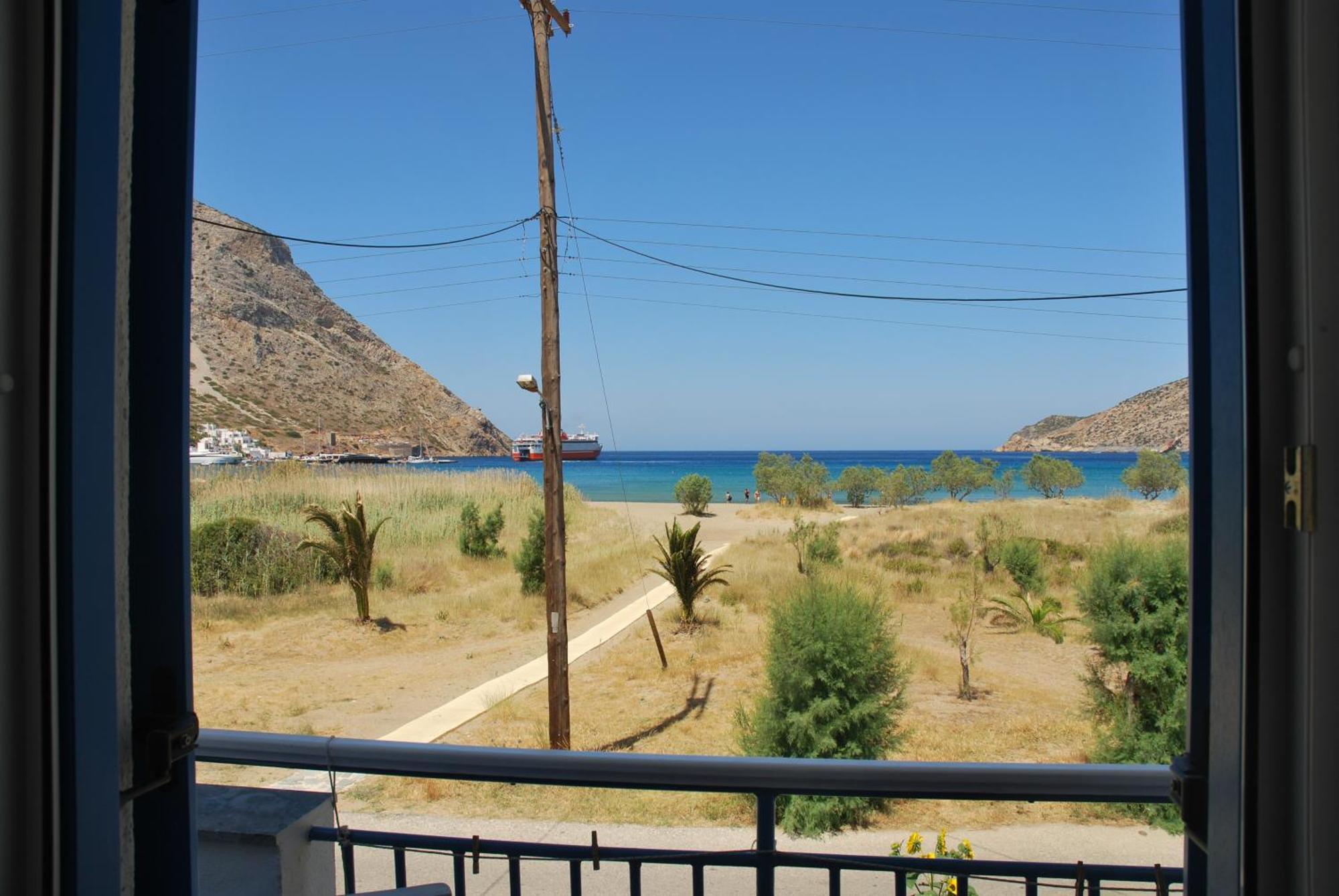Afroditi Hotel Kamares  Exterior photo